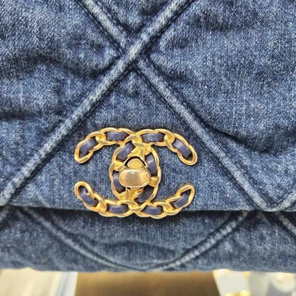 Authentic Large Chanel 19 Denim Quilted Flap Shoulder Handbag Purse crossbody